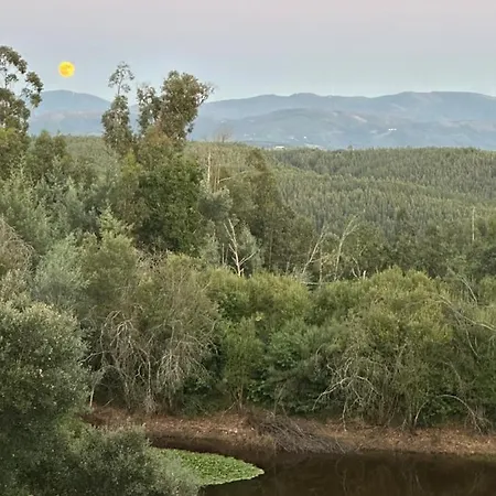 펜션 Quinta Do Pereiro Tábua