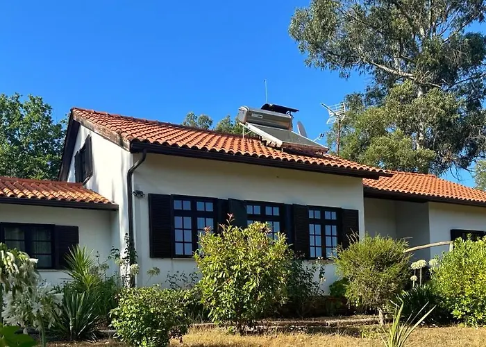 Quinta Do Pereiro Feriehus *